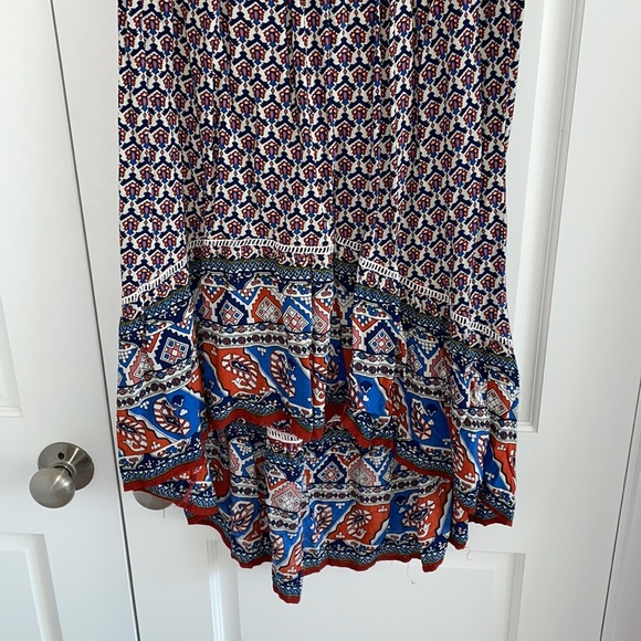 High-Low Skirt - Picture 5 of 5